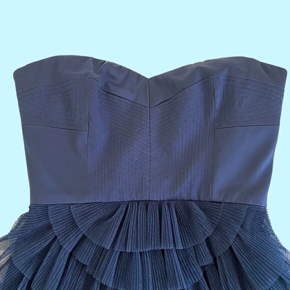 BCBGMAXAZRIA Navy Tulle Strapless Dress - Size 4 - Picture 2 of 7